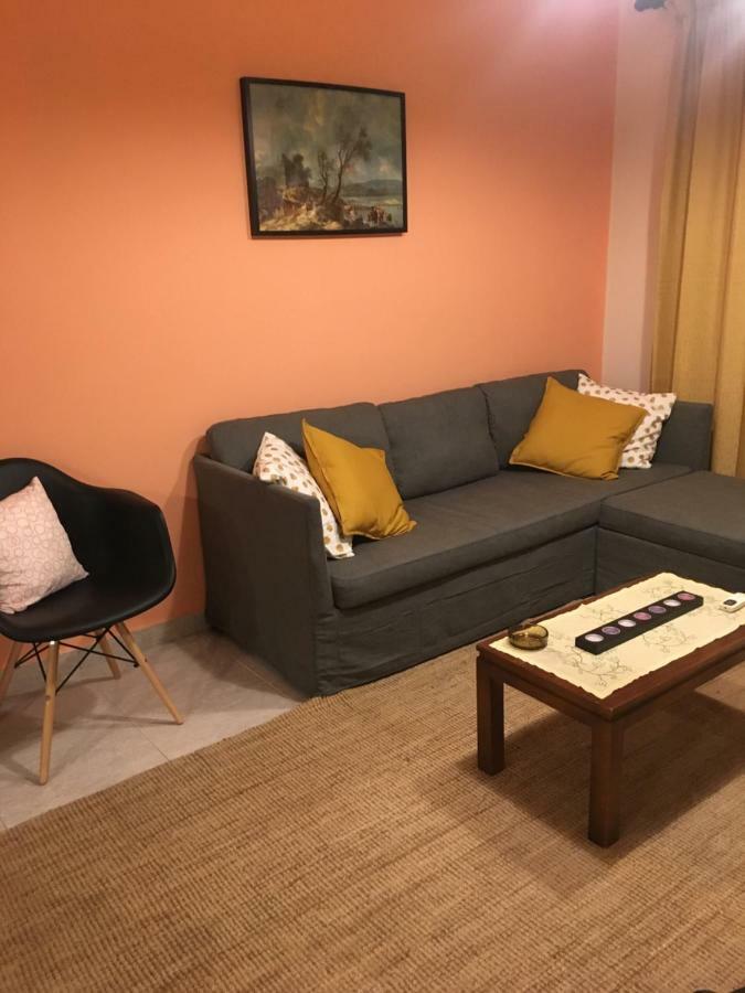 Central 2-Bedroom Luxury Apartment Iraklio Exterior foto